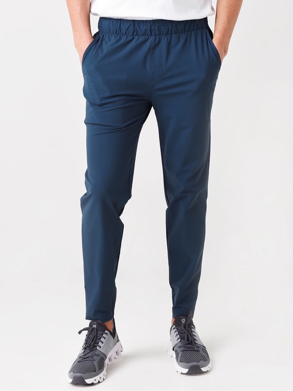 Vuori Men's Fleet Pant 30” Sz XL Men’s
(Sep A-2)